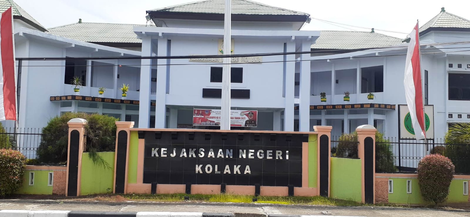 Kejaksaan Negeri Kolaka masih menahan 4 orang tersangka kasus dugaan korupsi irigasi Mowewe. Foto: Ist.