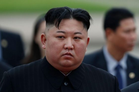 Pemimpin Korea Utara, Kim Jong Un dilaporkan selalu membawa toilet pribadi kemana pun ia bepergian. Foto: The Straits Times