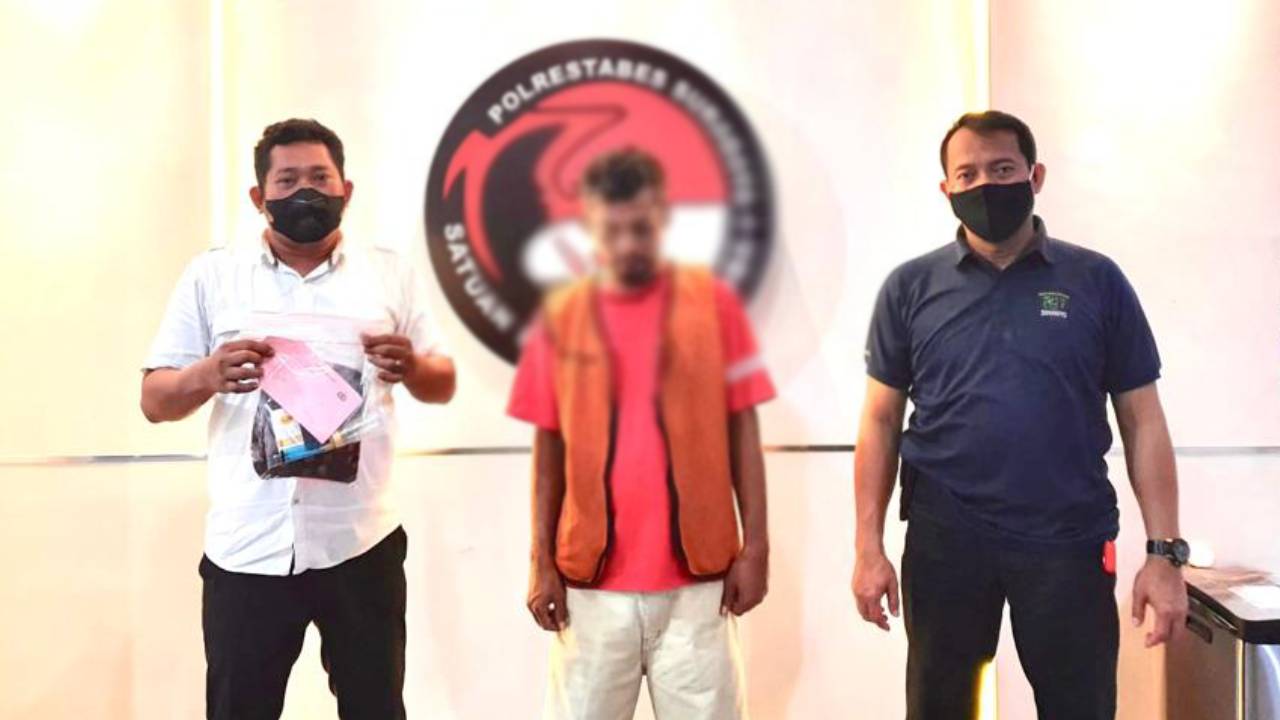 Driver Ojol di Surabaya nekat edarkan sabu. Foto: Ist.