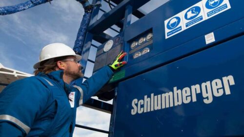 Schlumberger kerap membuka rekrutmen untuk berbagai posisi yang dibutuhkan. Foto: Repro lokerpintar.id