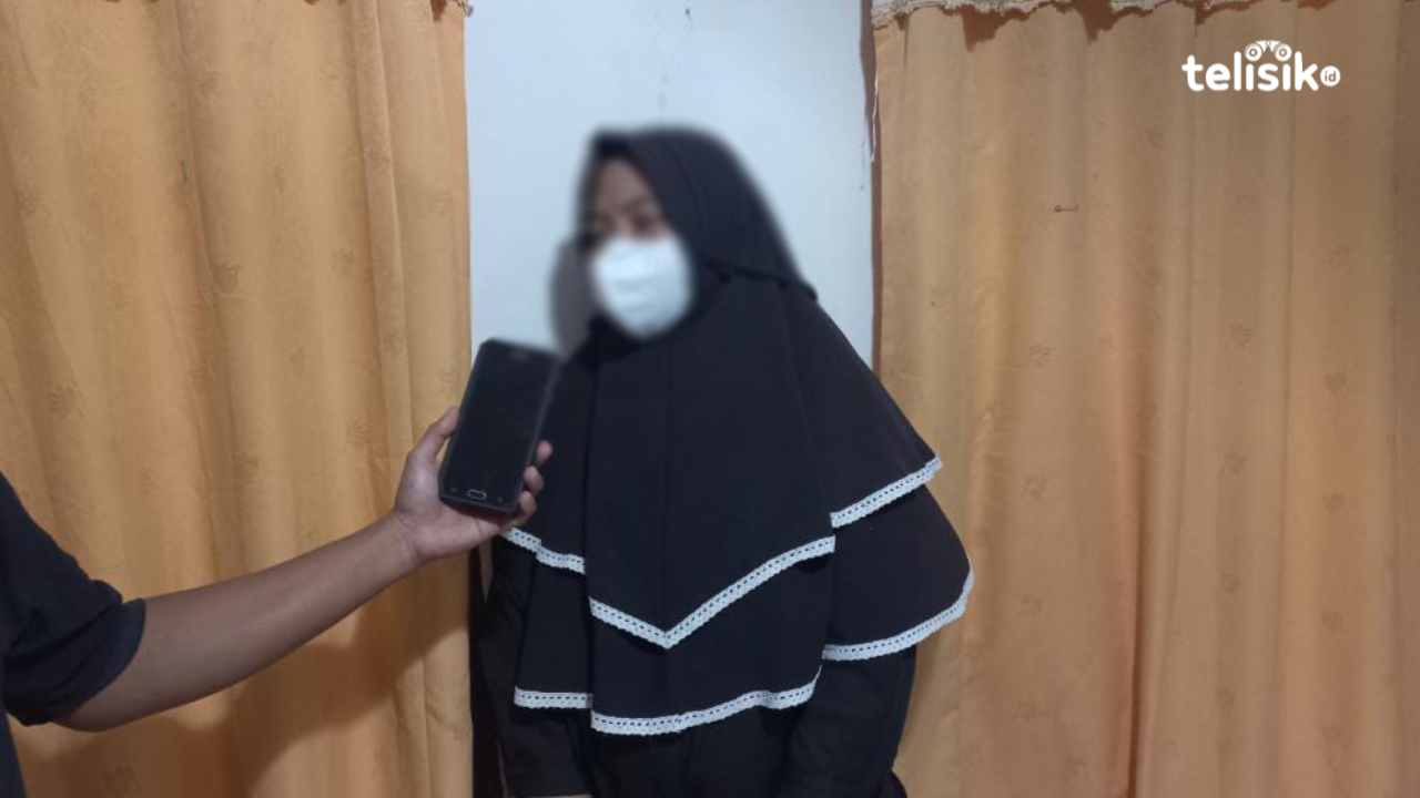 RN, mahasiswi UHO Kendari, korban dugaan pelecehan oknum dosen Prof B, akhirnya buka suara atas kasus yang dialaminya. Foto: La Ode Muh Martoton/Telisik
