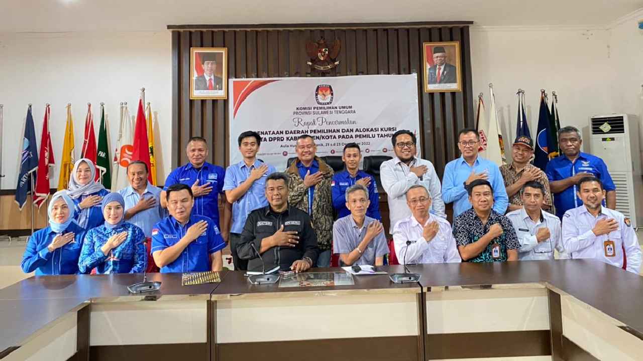 Audiensi bersama pengurus Partai Demokrat Sulawesi Tenggara dengan KPU terkait wacana pemindahan dapil Kabupaten Buton Utara. Foto: Ist.