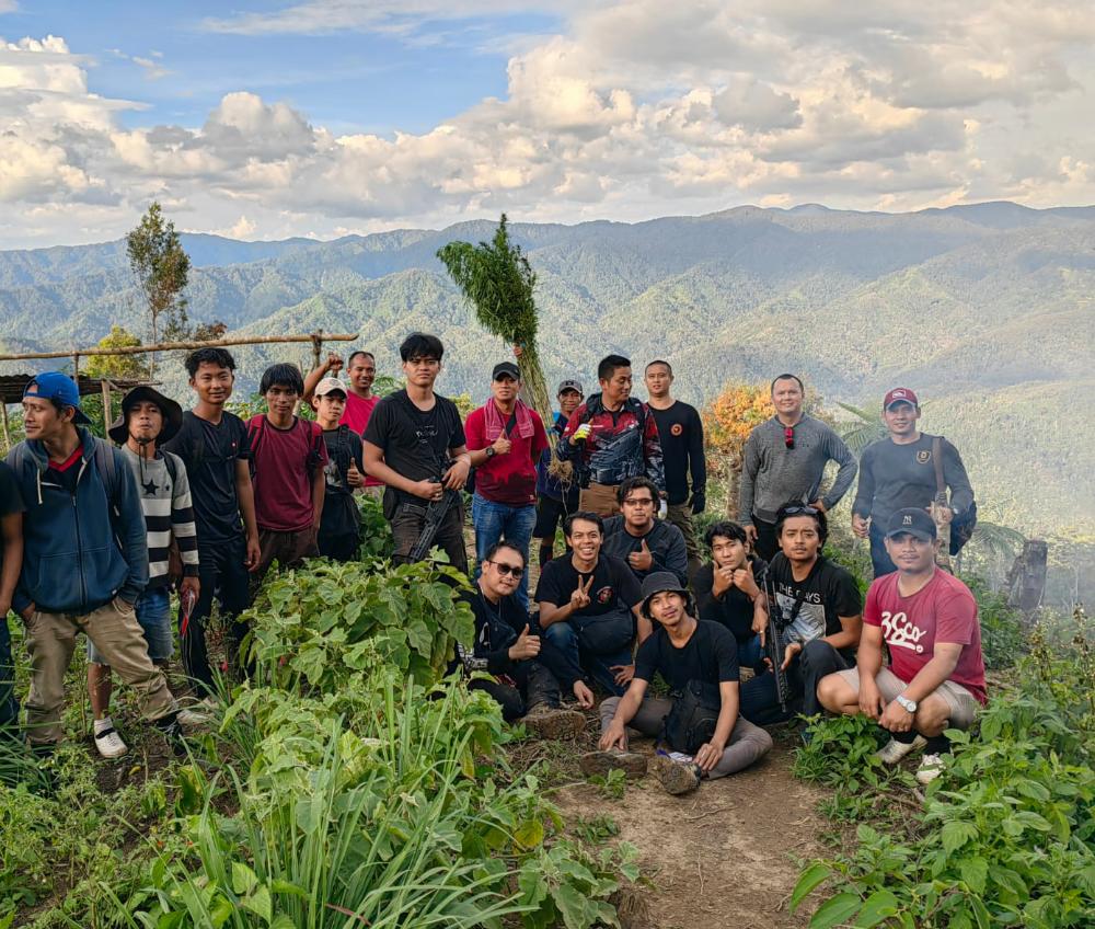 Polisi kembali menemukan ladang ganja di Kecamatan Panyabungan, Kabupaten Mandailing Natal Provinsi Sumatera Utara dengan luasan 11 hektare. Foto: Humas Polres Mandailing Natal