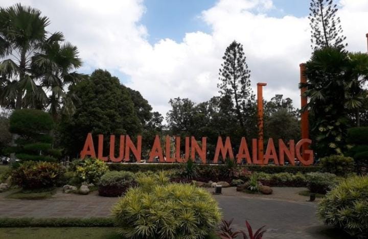 Gempa menggetarkan Kabupaten Malang berkekuatan 4,8 magnitudo terjadi pada 21 Desember 2022. Sebelumnya Malang diguncang gempa pukul 00.00 WIB dengan magnitudo 4,0. Foto: Foto: Repro Beritadaerah.co.id
