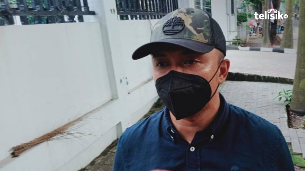 Kasatreskrim Polrestabes Medan, Kompol Tengku Fathir Mustafa ketika diwawancarai sejumlah awak media. Foto: Reza Fahlefy/Telisik