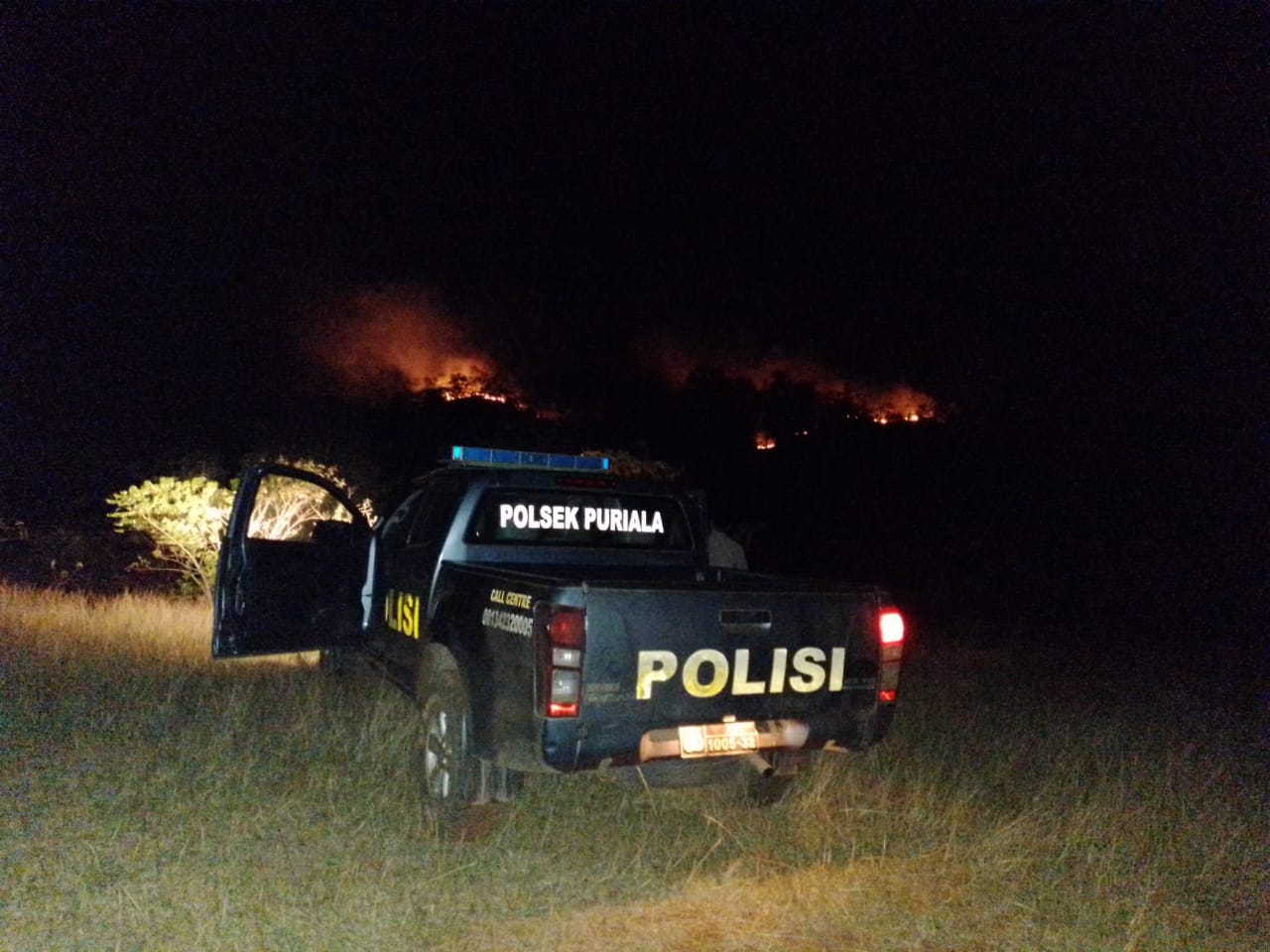 Kebakaran hutan dan lahan yang terjadi di Desa Wonua  Morome, Kecamatan Puriala, Konawe. Foto: Ist.