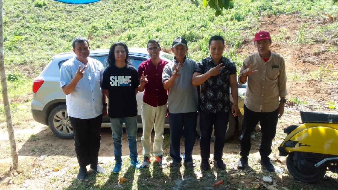 Peletakan batu pertama perumahan PGRI Simbo Recidence bagi tenaga pengajar di Sulawesi Tenggara. Foto: Ist.