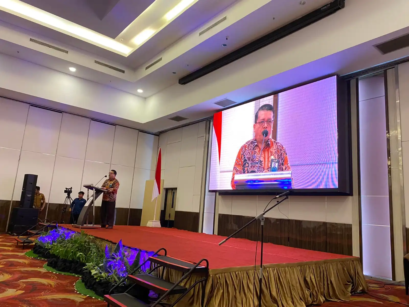Kepala BKKBN Sulawesi Tenggara, Asmar saat memberikan sambutan pada Rakerda Program Bangga Kencana dan Percepatan Penurunan Stunting Tahun 2023. Foto: Dok. BKKBN Sultra