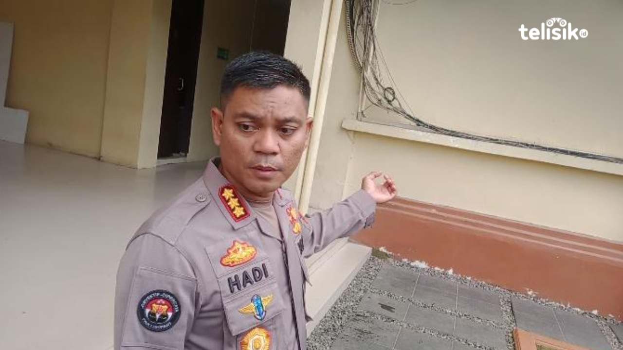 Kabid Humas Polda Sumatera Utara, Kombes Pol Hadi Wahyudi ketika diwawancarai sejumlah awak media. Foto:Reza Fahlefy/Telisik