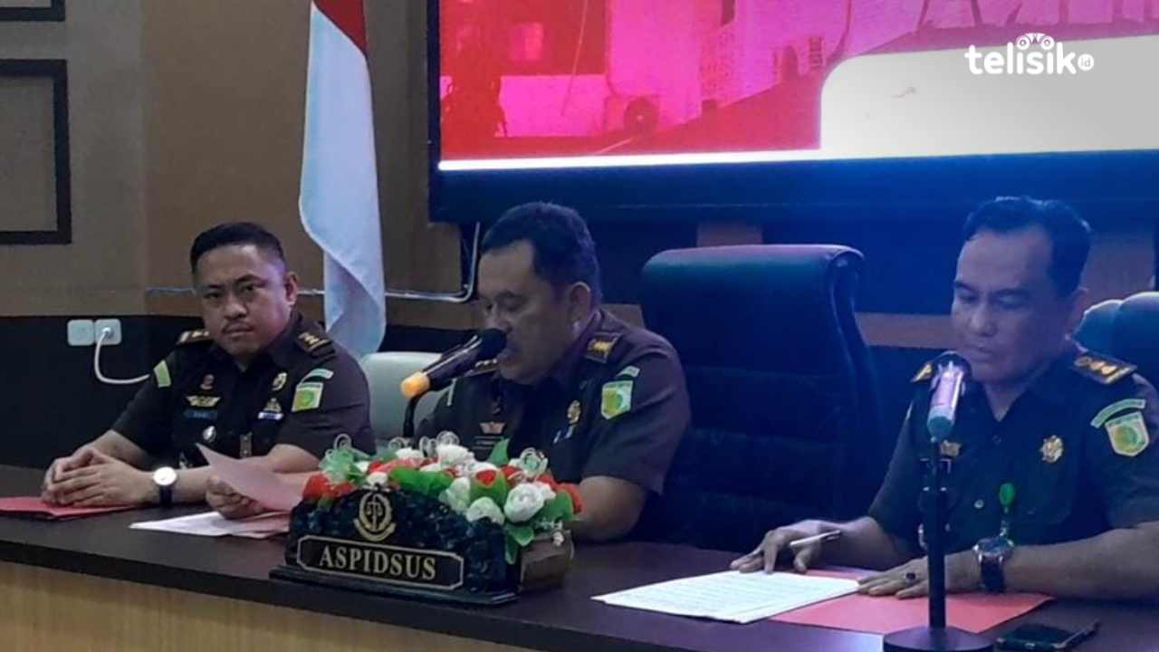 Kejaksaan Tinggi telah memanggil mantan Wali Kota Kendari, Sulkarnain Kadir atas dugaan suap Sekda Ridwansyah Taridala, namun tidak hadir. Foto: Ahmad Jaelani/Telisik