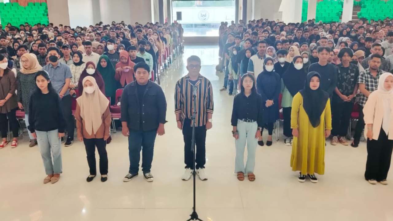 Seluruh wisudawan sudah melaksanakan gladi bersih untuk persiapan wisuda periode Januari-April 2023. Foto: Ist.