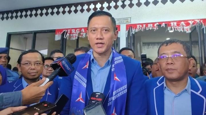 AHY jamin tak ada perubahan dalam koalisi yang ia bangun. Ia mengaku tidak ada minat untuk bergabung ke Koalisi Besar. Foto: Repro Kompas.com