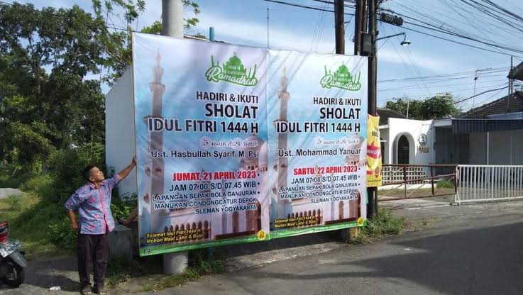 Lebaran 2023 antar Muhammadiyah dan pemerintah diprediksi berbeda, yaitu 21 April dan 22 April 2023. Foto: Detik.com