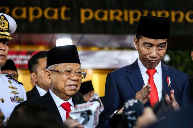 Presiden Joko Widodo dan Wakil Presiden Ma'ruf Amin tegaskan tak akan ada open house di istana maupun kediaman pribadinya. Foto: Repro Kompas.com