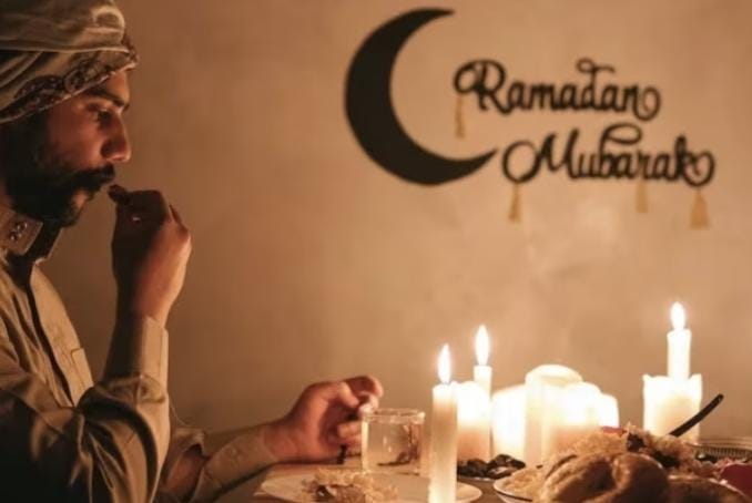 Dalam Islam, puasa adalah ibadah yang istimewa karena memiliki banyak keutamaan. Di antaranya, puasa merupakan perisai bagi seorang Muslim. Foto: Repro Katadata.co.id