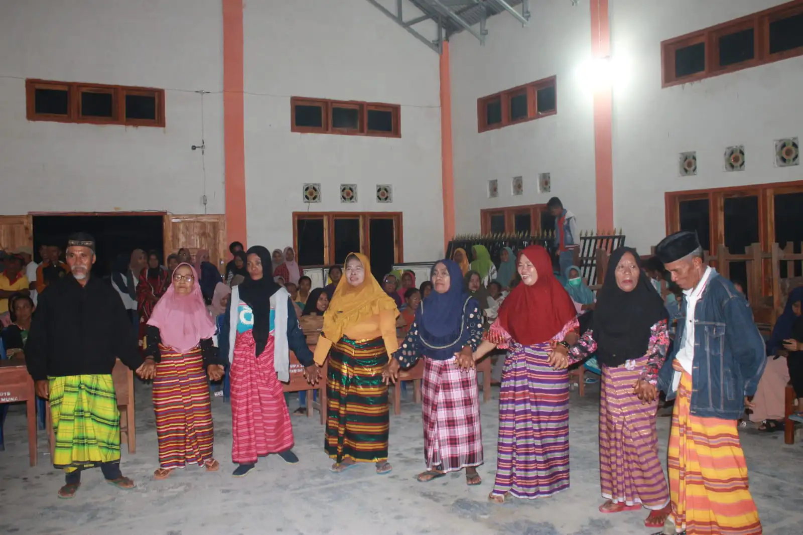 Dahulu Kabhanti Modero diadakan saat ada acara-acara besar seperti pernikahan, pengislaman (katoba), syukuran dan acara lainnya. Foto: Ist.