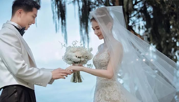 Laurindo Ho dan Shawn Dou resmi menggelar pesta pernikahan pada 17-18 April 2023 di Bali. Foto: Instagram