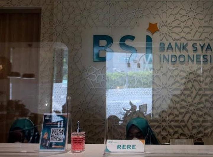 Kelompok hacker LockBit diduga telah meretas jutaan data nasabah BSI. Foto: Kompas.com