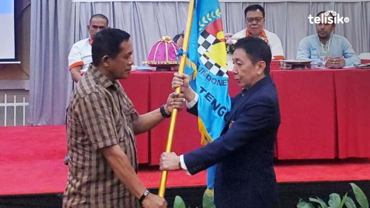 Anggota Komisi II DPR RI, Hugua terpilih secara aklamasi sebagai Ketua Persaci Sulawesi Tenggara. Foto: Wa Ode Ria Ika Hasana/Telisik