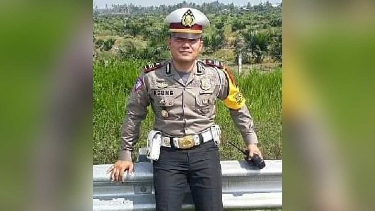 Kompol Agung Basuni masih menjabat sebagai Kasatlantas dan berpangkat AKP. Foto: Facebook Agung Basuni