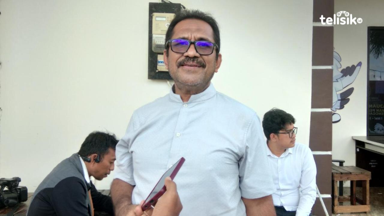 Politisi senior PPP Sulawesi Tenggara, Abdul Rasyid Syawal turut menanggapi polemik di internal partai kabah tersebut. Foto: Kardin/Telisik