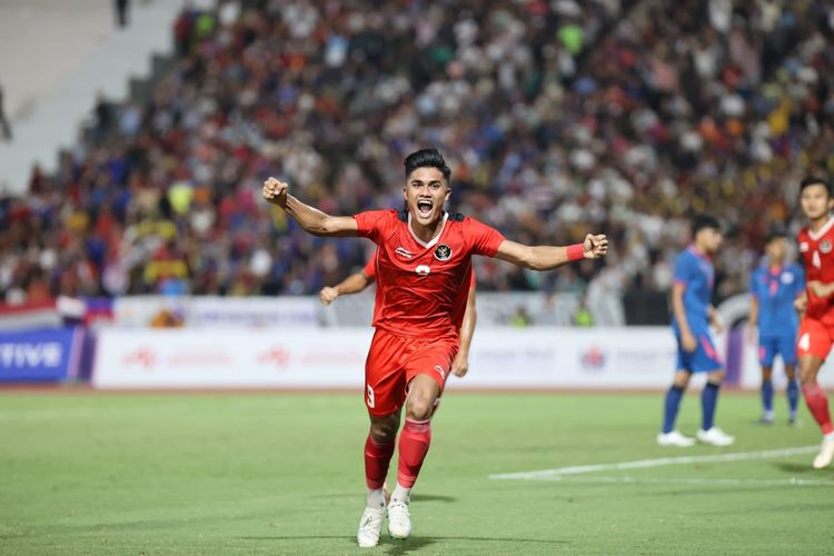Shin Tae-yong tidak memanggil sang striker ke Timnas Indonesia untuk FIFA Matchday mendatang. Padahal, Ramadan Sananta tampil impresif di SEA Games 2023. Foto: Repro Bolasport