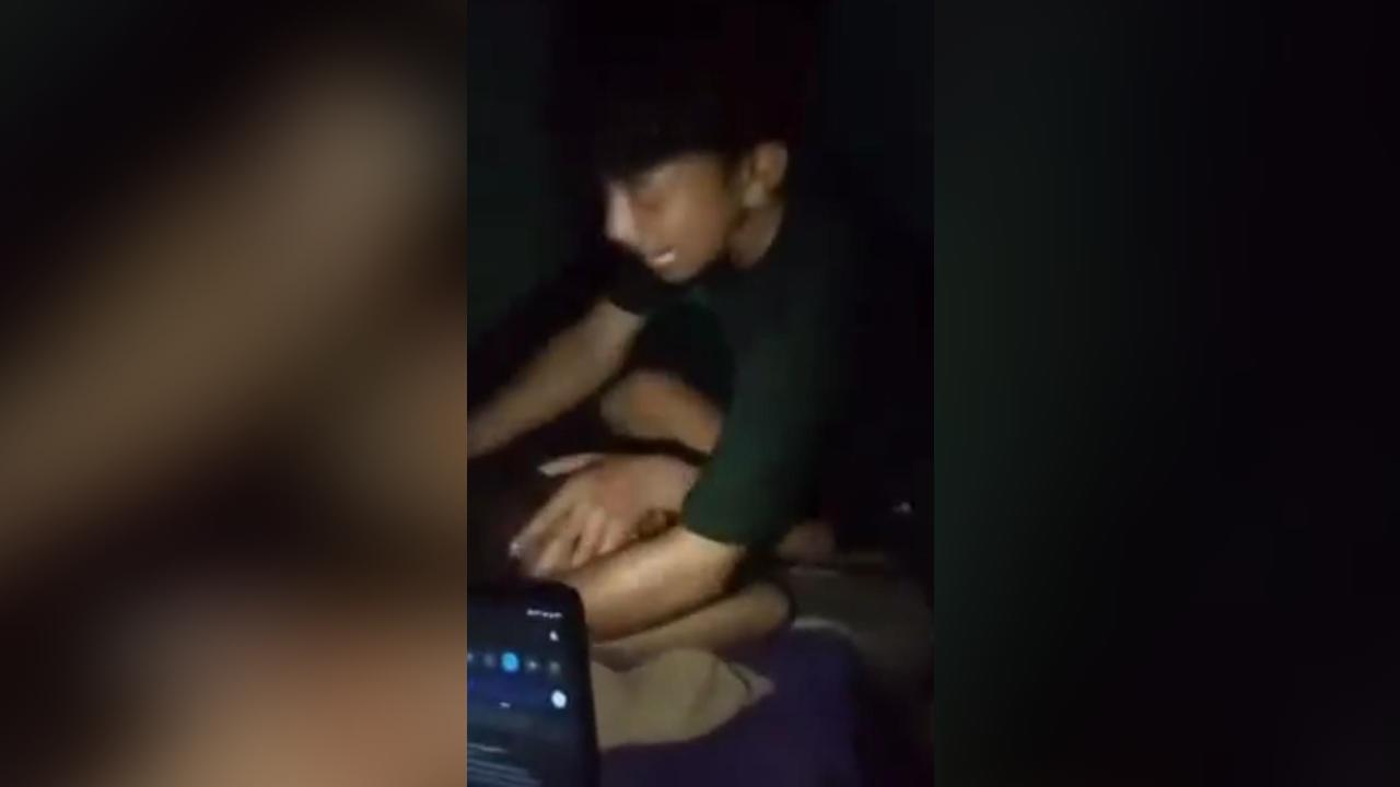 Video berdurasi 53 detik viral di media sosial memperlihatkan penganiayaan terhadap remaja perempuan. Foto: Scraanshot video viral