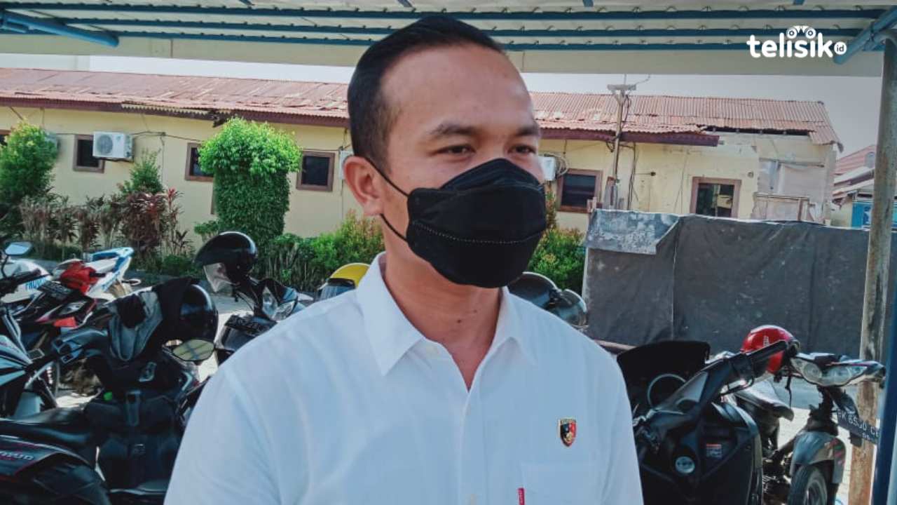 Kasatreskrim Polresta Deli Serdang, Kompol I Kadek ketika memberikan keterangan kepada sejumlah awak media. Foro: Reza Fahlefy/Telisik