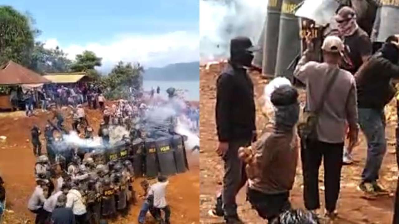 Video detik-detik bentrok warga dan polisi di Konawe Utara beredar di media sosial. Warga melemparkan batu dibalas tembakan gas air mata polisi. Foto: Screenshot video