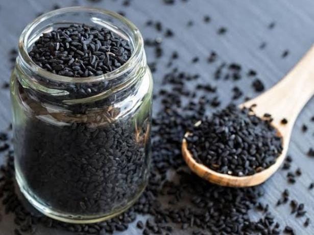 Habbatussauda memiliki nama lain jintan hitam. Tanaman ini sering dipakai untuk pengobatan tradisional. Foto: Repro Shopee