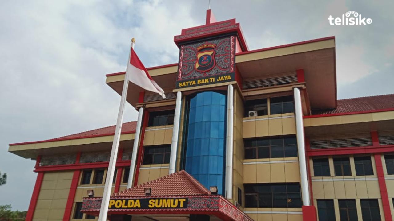 Kantor Polda Sumatera Utara, tempat tenaga kesehatan melaporkan manajemen RS Bina Kasih Medan. Foto: Reza Fahlefy/Telisik