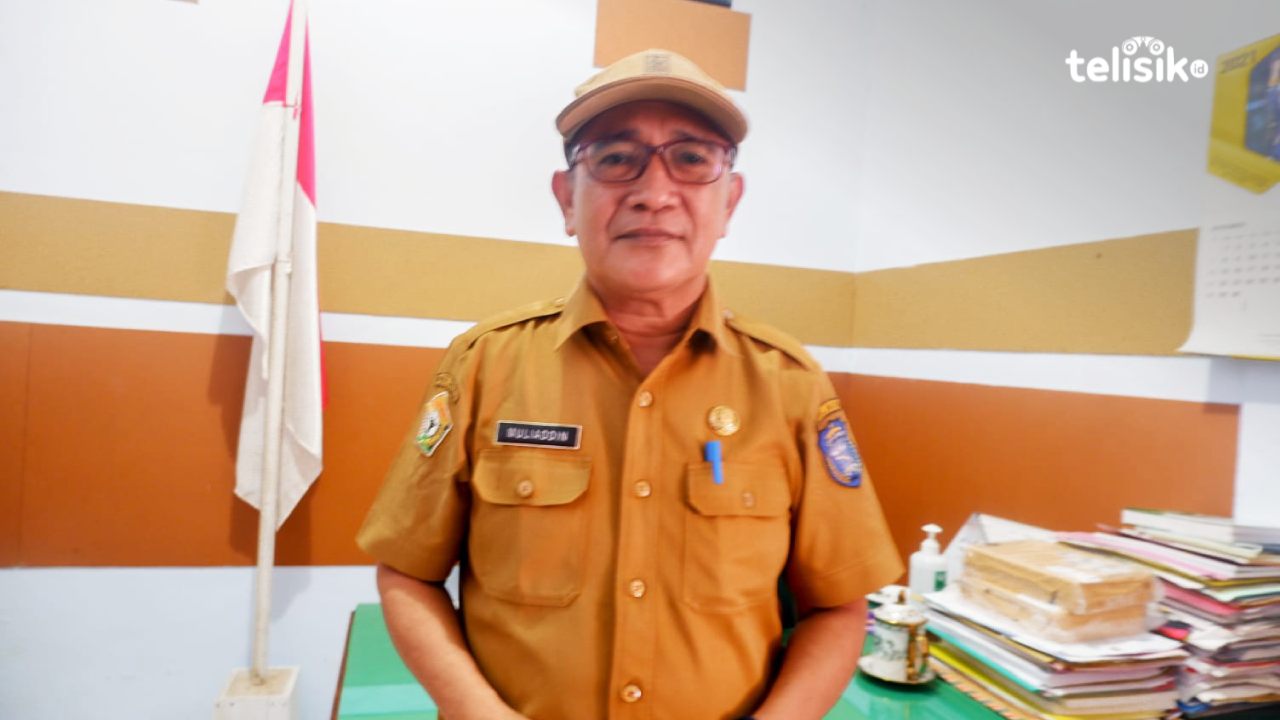Kadis Kesehatan Wakatobi, Muliaddin menuturkan, stok vaksin yang tersedia di Wakatobi terbatas. Foto: Wiwik Prihastiwi/Telisik