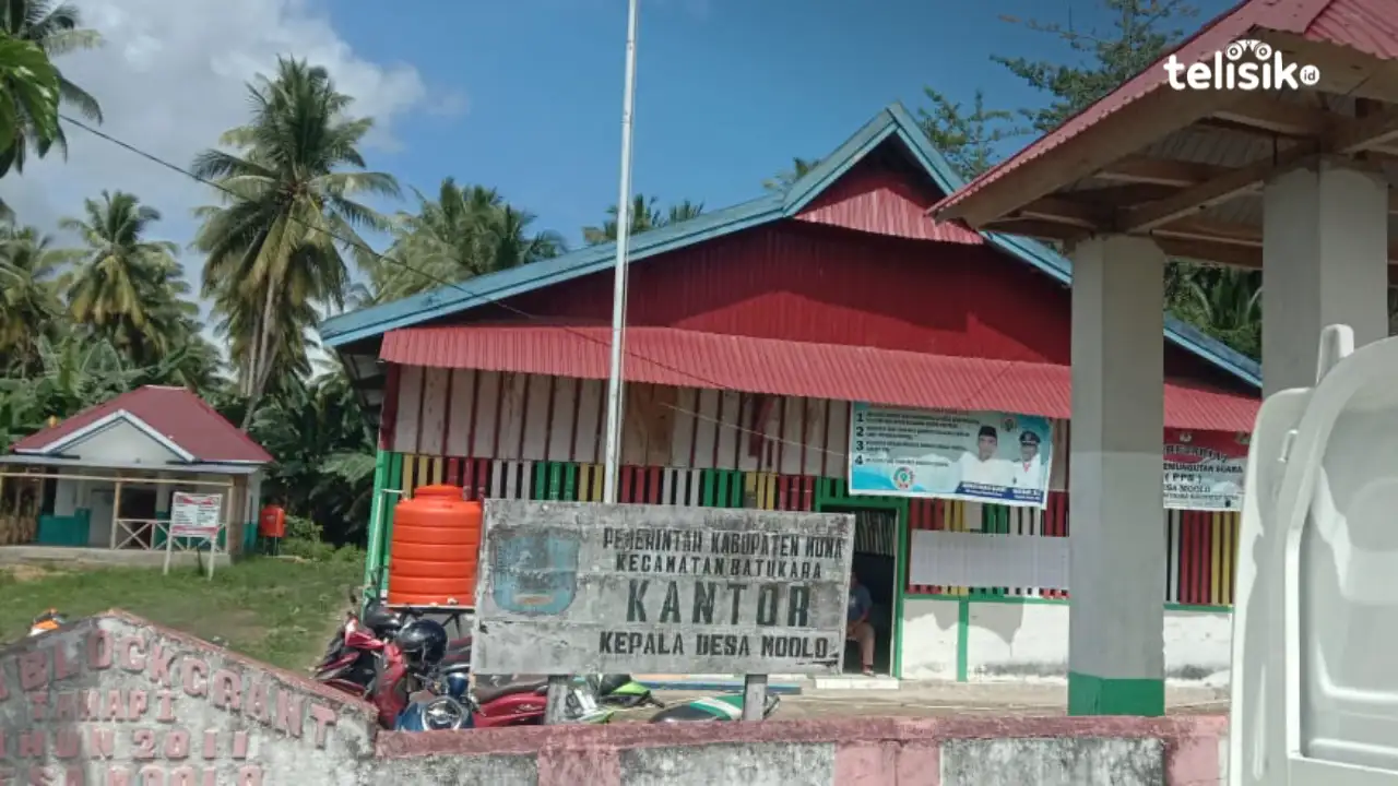 Desa Moolo belum tersentuh jaringan telekomunikasi. Foto: Sunaryo/Telisik