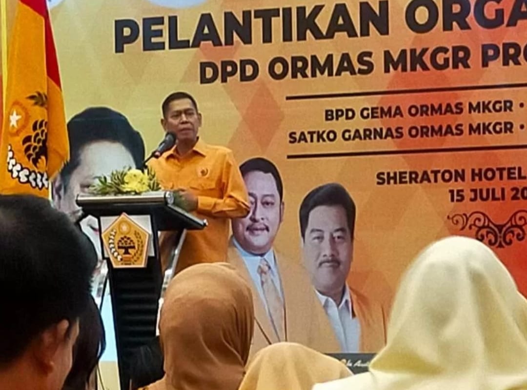 Ketum MKGR Adies Kadir menegaskan pihaknya menolak Munaslub Golkar dan setia di bawah kepemimpinan Airlangga Hartarto. Foto: Ist.