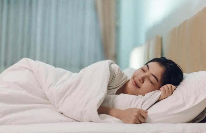 Kurang tidur tidak hanya berdampak pada kesehatan fisik, tetapi juga memengaruhi kondisi kesehatan mental. Foto: Repro Hellosehat.com
