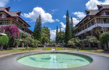 Institut Teknologi Bandung (ITB) merupakan salah satu kampus terbaik sekaligus favorit yang ada di Indonesia. Foto: Repro Kompas.com