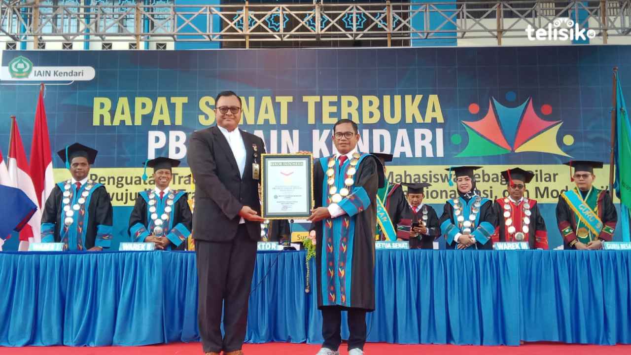 IAIN Kendari memecahkan rekor Muri pembuatan konten moderasi beragama terbanyak se-Indonesia, Senin (21/8/2023). Foto: Ibnu Sina Ali Hakim/Telisik