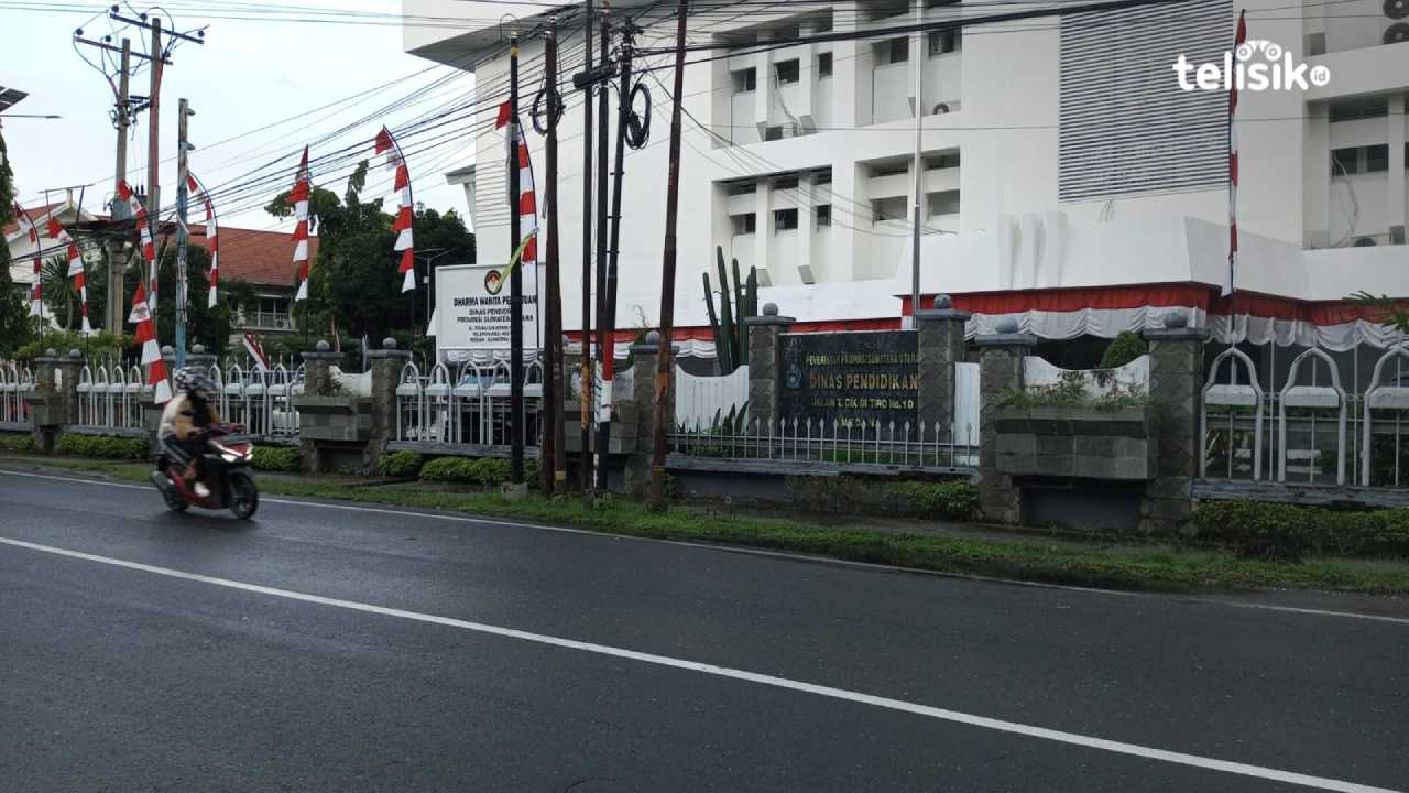 Kantor Dinas Pendidikan Sumatera Utara, Jalan Cik Ditiro. Foto: Reza Fahlefy/Telisik