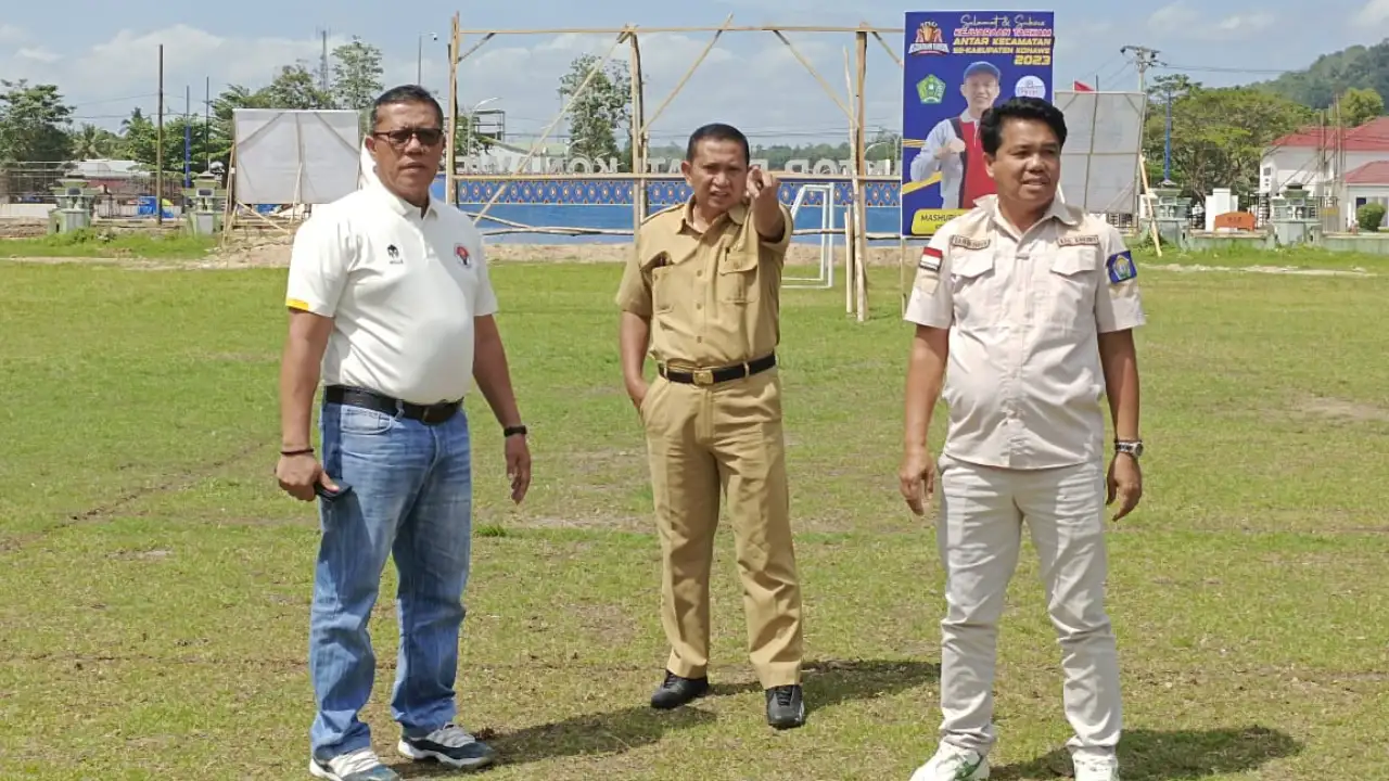 Kempora RI mengecek kesiapan Pemda Konawe sebagai tuan rumah Kejuaraan Tarkam 2023. Foto: Ist.