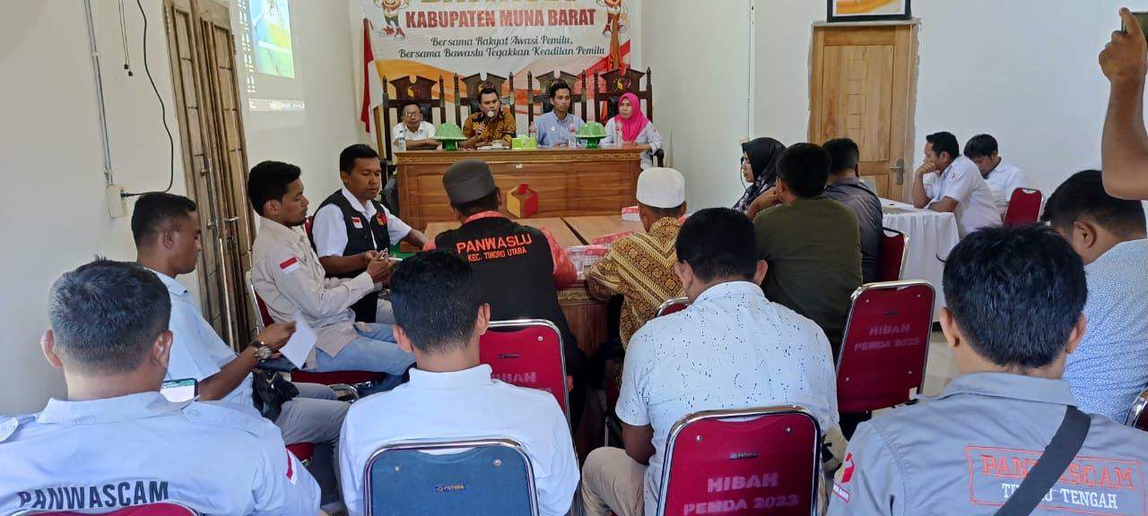 Bawaslu Muna Barat Perkuat Panwascam dalam penyelesaian kasus hukum jelang Pemilu 2024. Foto: Ist.