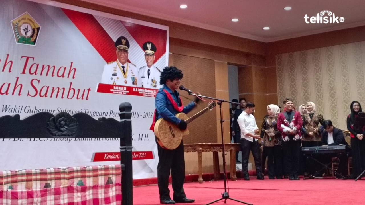 Penampilan Kepala BIN Daerah (Kabinda) Sulawesi Tenggara, Toto Oktaviana di acara pisah sambut Pj gubernur. Foto: Adinda Septia Putri/Telisik