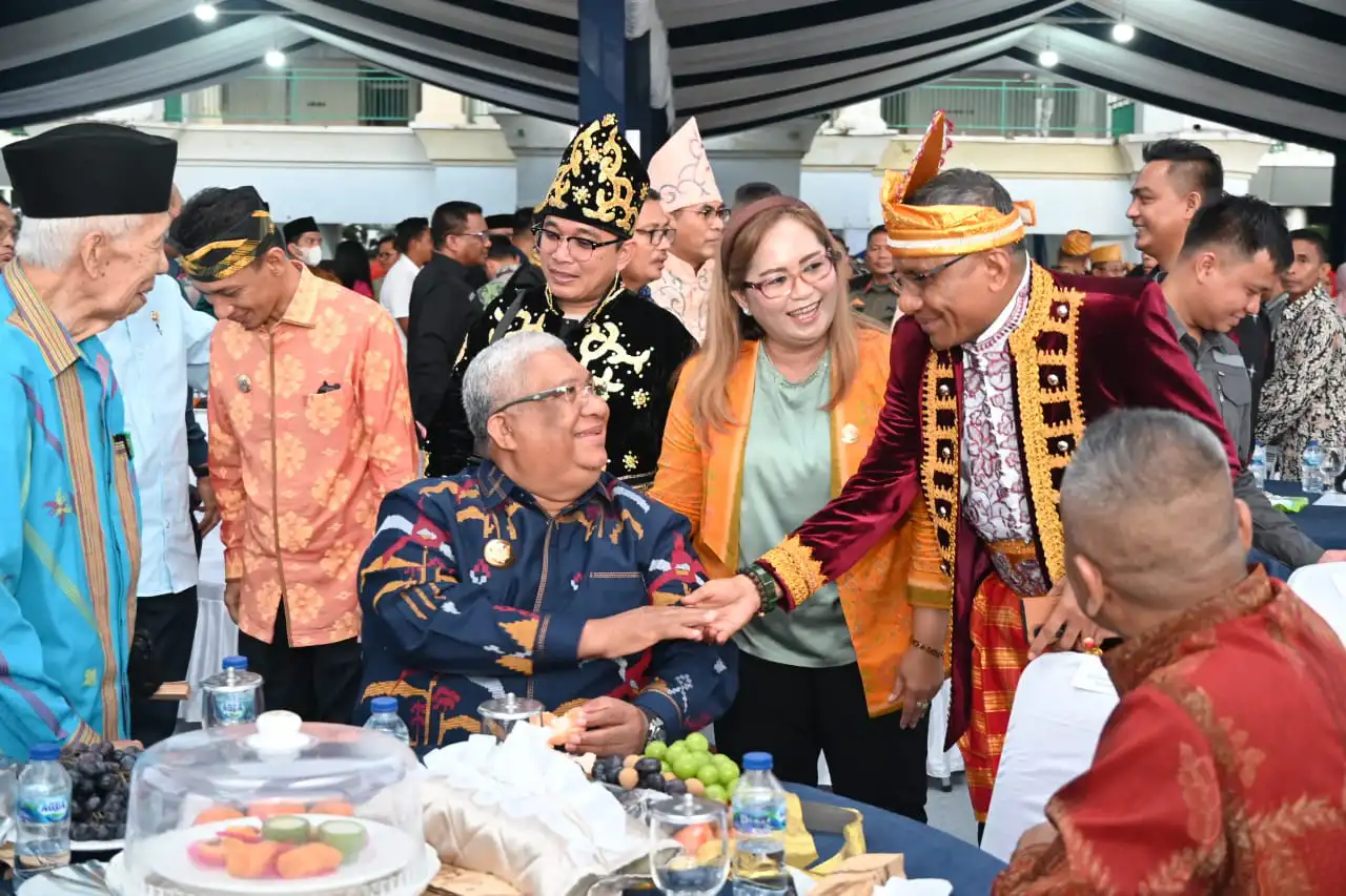 Kakanwil Kemenkumham Sulawesi Tenggara, Silvester Sili Laba, menghadiri acara ekspose 5 tahun Ali Mazi dan Lukman Abunawas sebagai gubernur dan wakil gubernur periode 2018-2023