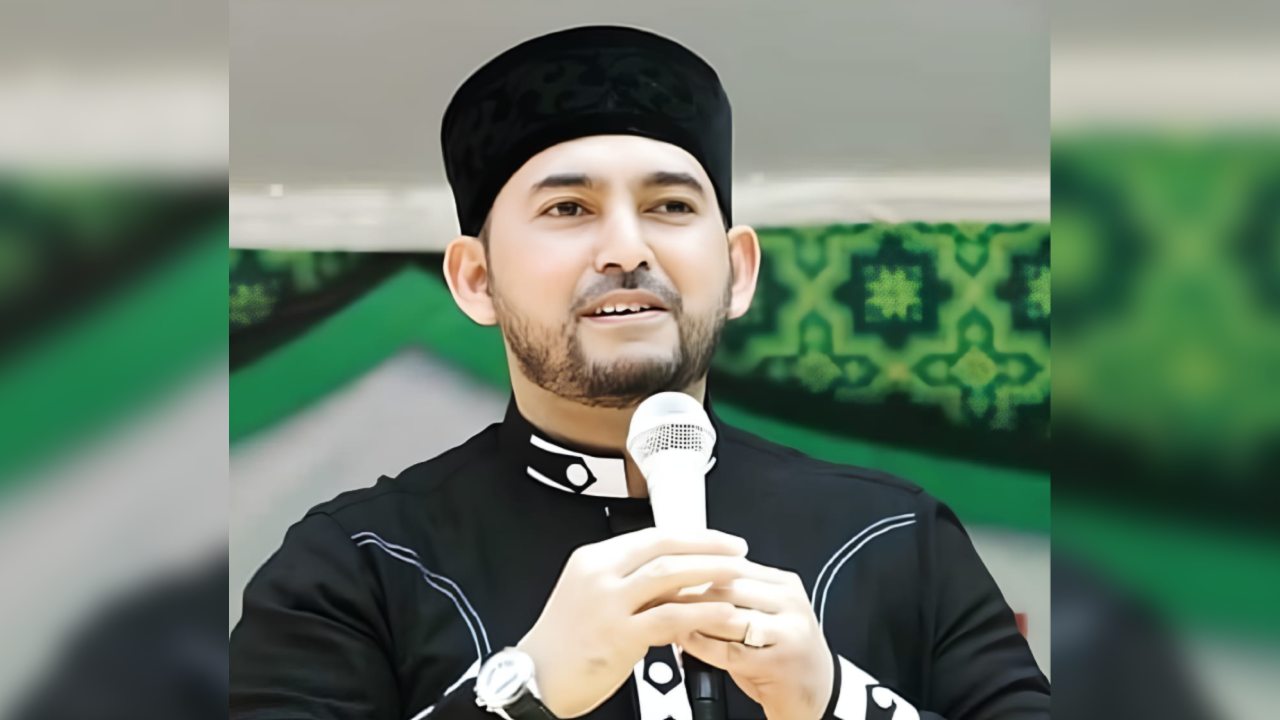 Ustadz Ahmad Al-Habsyi, ustadz kondang yang sedang safari dakwah di Kota Kendari. Foto: viva.co.id