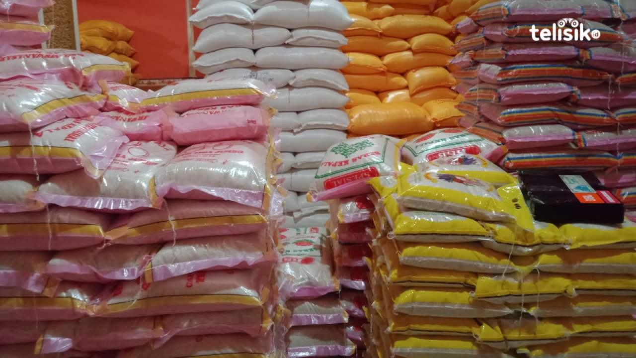 Menurut Dinas Pertanian Sulawesi Tenggara, sedikitnya 100 hektare lahan persawahan terancam gagal panen akibat cuaca ekstrem