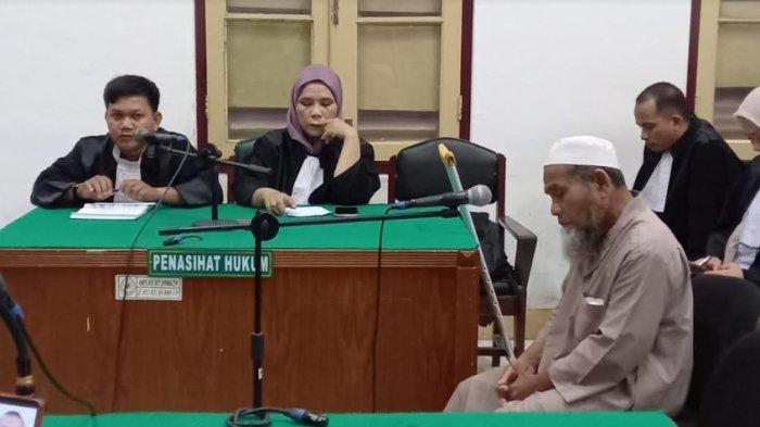 Terdakwa dugaan pembunuhan Risman Harahap disidang di Pengadilan Negeri Medan. Foto: Dokumentasi tim pengacara