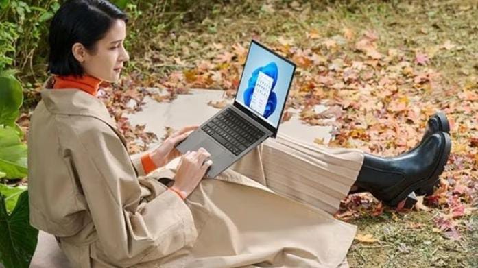 Banyaknya varian laptop dengan berbagai spesifikasinya membuat kita punya banyak pilihan untuk menentukan laptop terbaik dengan budget yang sesuai. Foto: Repro Detik.com