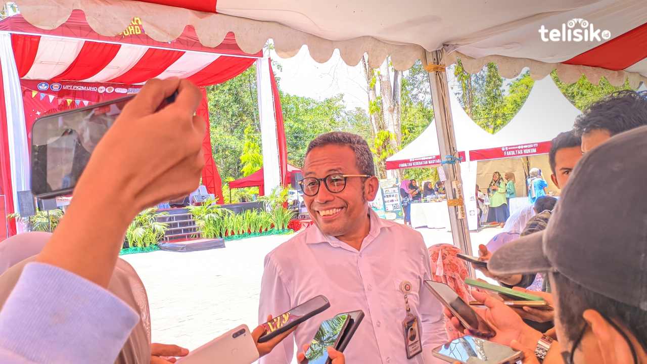 Festival wirausaha UHO Kendari menumbuhkan jiwa wirausaha bagi kalangan mahasiswa, Senin (23/10/2023). Foto: Sahira/Telisik