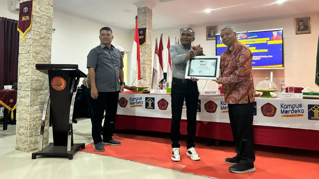 Kakanwil Kemenkumham, Silvester Sili Laba dan Rektor Universitas Sulawesi Tenggara, Andi Bahrun jalin kerjasama. Foto: Ist.