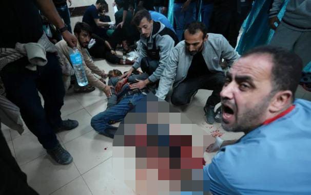 Dua orang ditembak dan dibunuh oleh pasukan Israel dan 11 lainnya terluka di kaki. Foto: Aljazeera.com