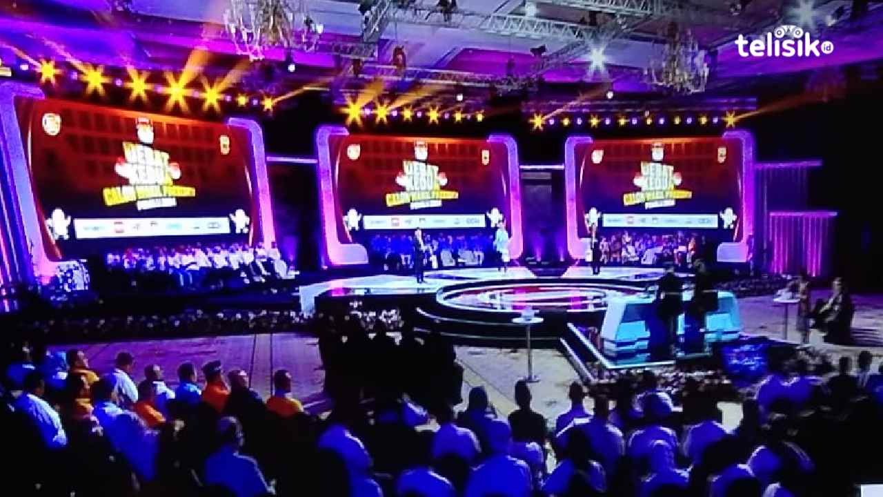 Debat calon wakil presiden yang menghadirkan Muhaimin Iskandar alias Cak Imin, Gibran Rakabuming Raka, dan Mahfud MD di Jakarta Convention Center, Senayan, Jumat (22/12/2023) malam. Foto: Mustaqim/Telisik